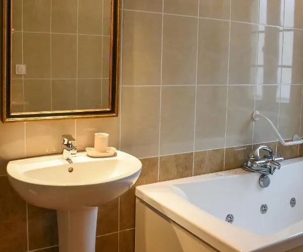 De La Bastide - Typique De 펜션