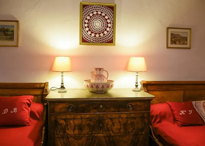 De La Bastide - Typique De *