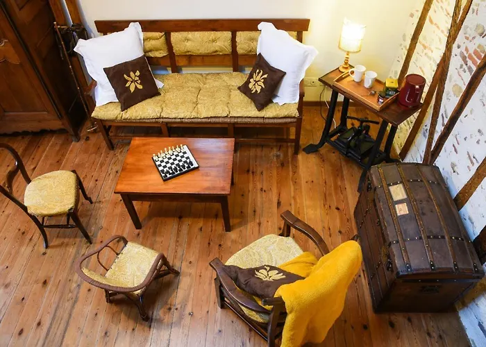 펜션 De La Bastide - Typique De 미르포아